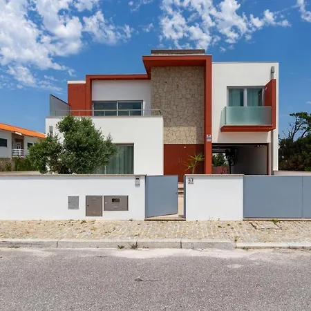 בית נופש O Cantinho Entre A Ria E O Mar - With Hot Water Pool Year Round *