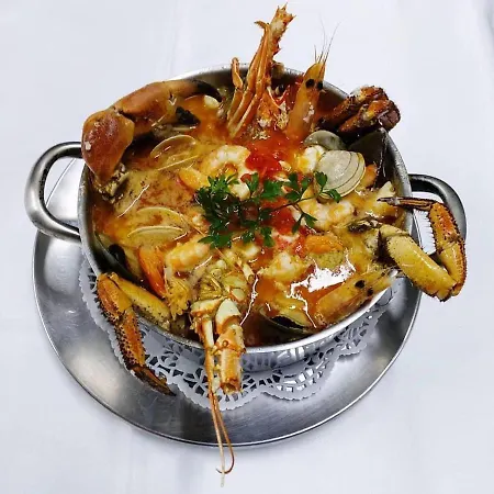 בית נופש O Cantinho Entre A Ria E O Mar - With Hot Water Pool Year Round