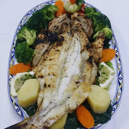 O Cantinho Entre A Ria E O Mar - With Hot Water Pool Year Round *