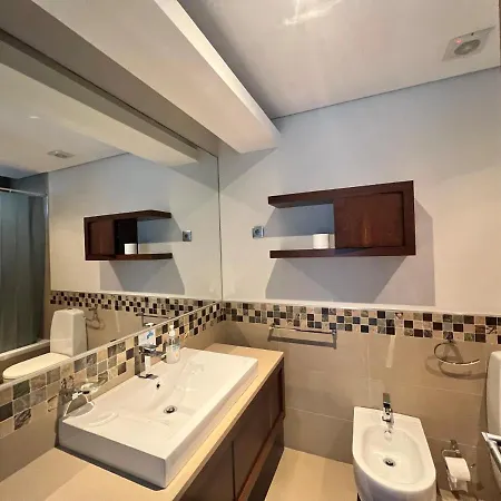 O Cantinho Entre A Ria E O Mar - With Hot Water Pool Year Round טוריירה