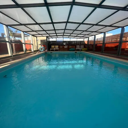 O Cantinho Entre A Ria E O Mar - With Hot Water Pool Year Round בית נופש