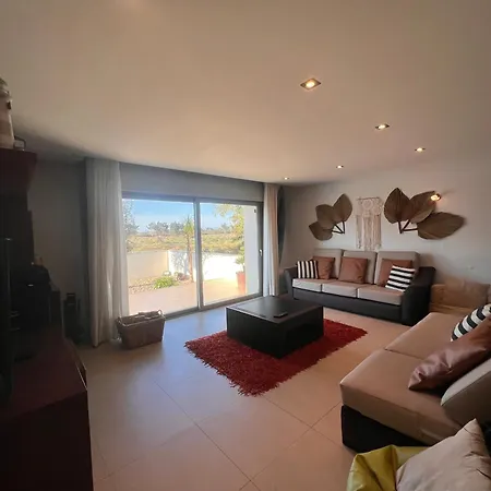 בית נופש O Cantinho Entre A Ria E O Mar - With Hot Water Pool Year Round