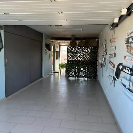 O Cantinho Entre A Ria E O Mar - With Hot Water Pool Year Round 托雷拉