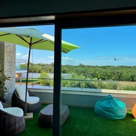 度假居 O Cantinho Entre A Ria E O Mar - With Hot Water Pool Year Round *