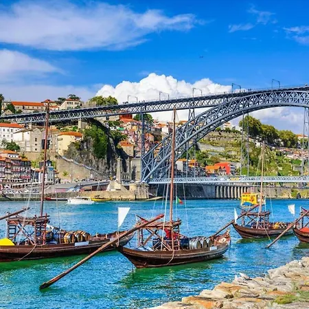 O Cantinho Entre A Ria E O Mar - With Hot Water Pool Year Round 度假居 *