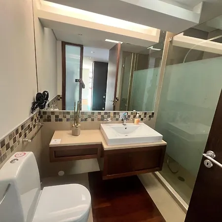 O Cantinho Entre A Ria E O Mar - With Hot Water Pool Year Round 度假居