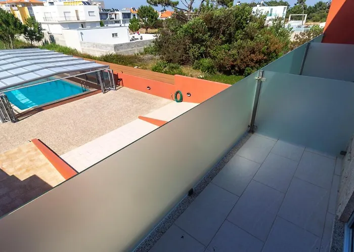 Tatil Evi O Cantinho Entre A Ria E O Mar - With Hot Water Pool Year Round